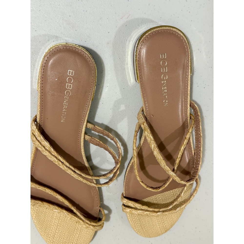 BCBGeneration Dexti Tan Braided Raffia Slide Sandals Gold Heel Accent 8.5 M